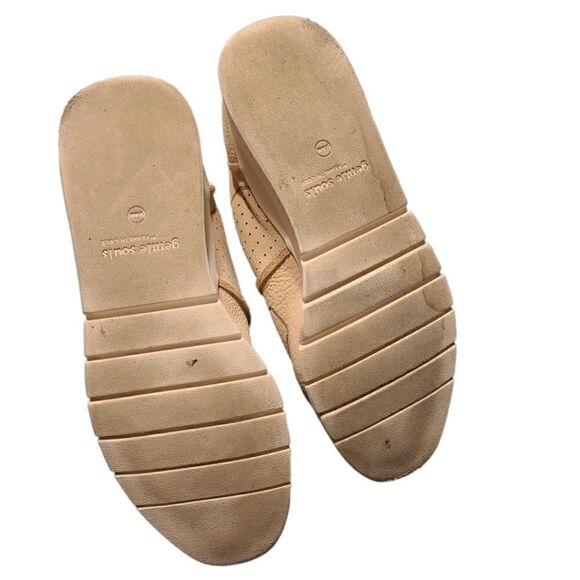 Gentle Souls Raina Leather Butter Light Jogger Sneaker | 9.5 - Picture 7 of 14